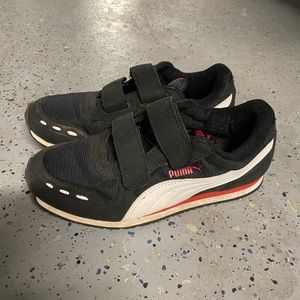 Kids PUMA shoes